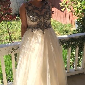 Prom dress